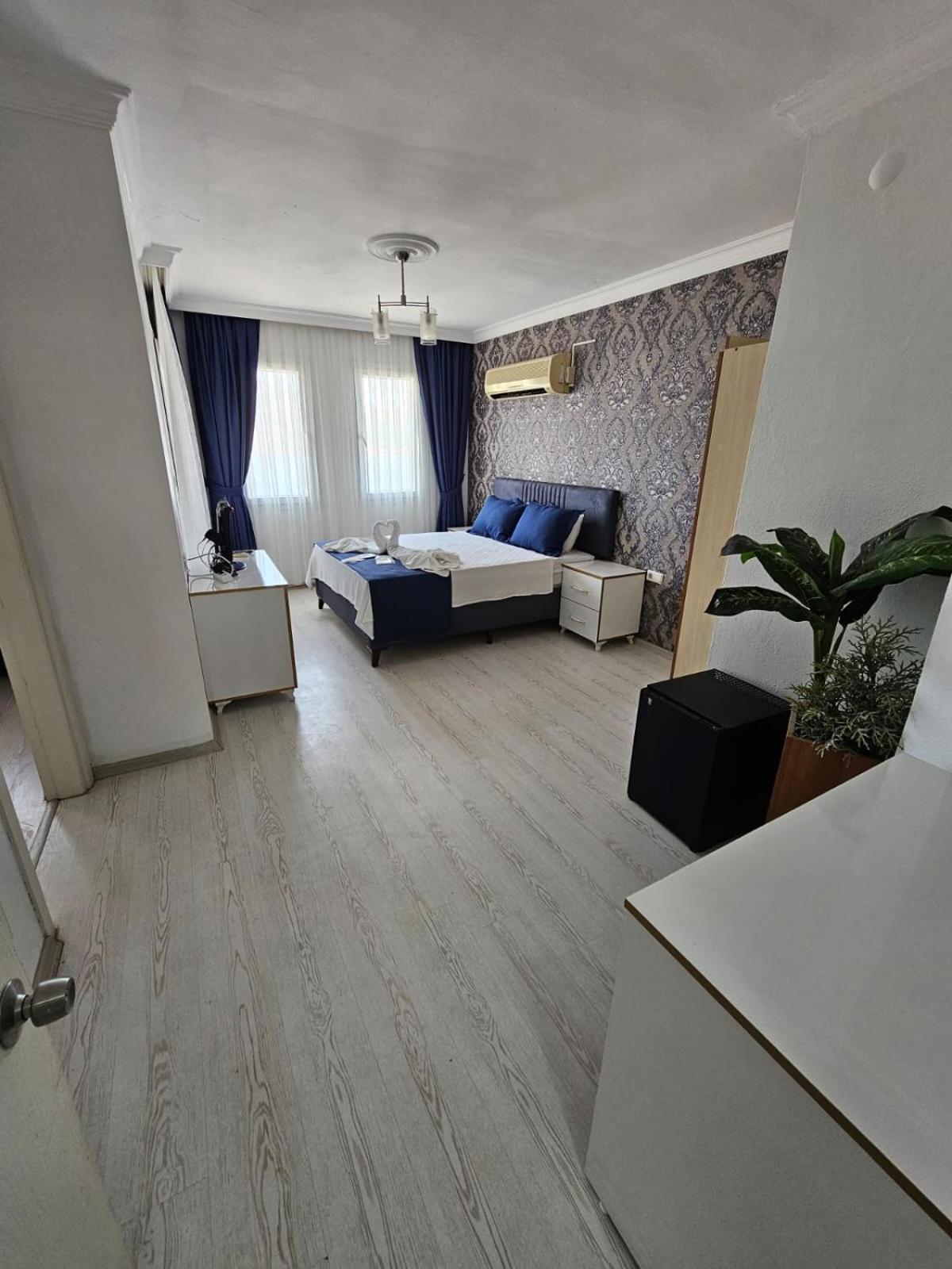 Yenifoca Ersan Hotel ภายนอก รูปภาพ
