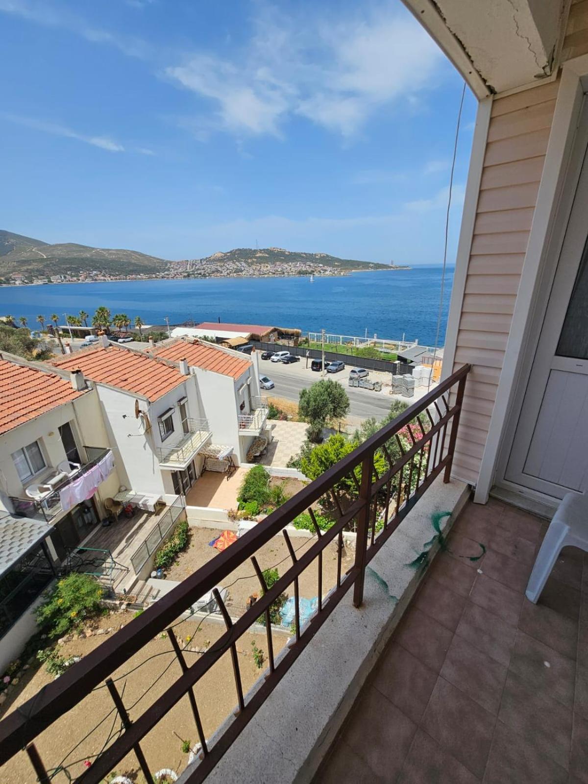 Yenifoca Ersan Hotel ภายนอก รูปภาพ